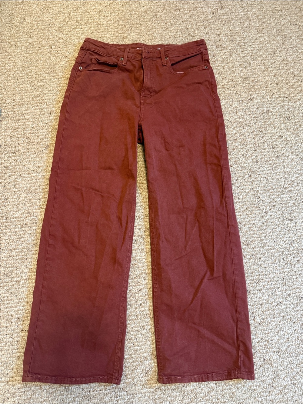 Women's Wide-Leg Jeans — Burgundy